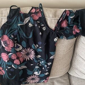 Like new “cold shoulder” top